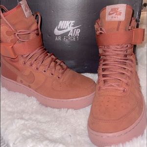 Nike Woman SF Air Force 1 High 'Dusty Peach' (size 5.5)